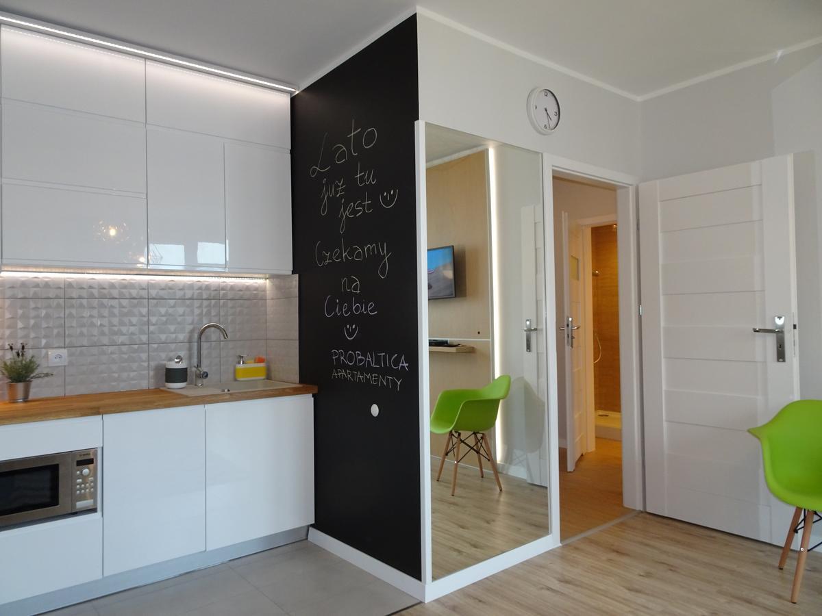 Apartament Probaltica III กดิเนีย ภายนอก รูปภาพ